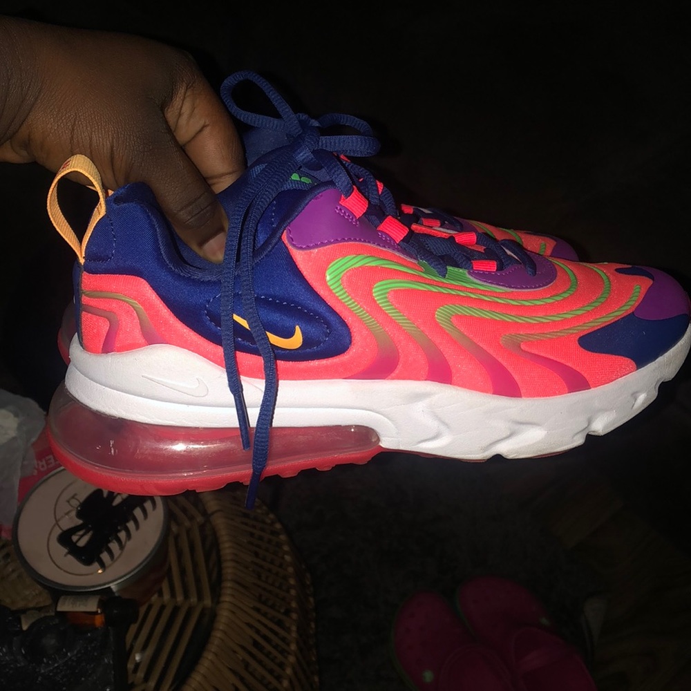 Nike Air Max 270 React Eng
Laser Crimson Laser Orange